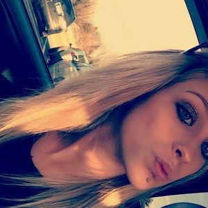 Meet your Posher, Kara